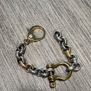 Two-Tone Link Bracelet Keychain - Gold & Silver